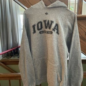 Size medium university of Iowa IOWA Hawkeyes sweatshirt strings missing
